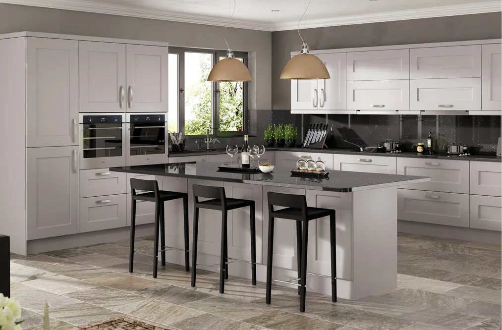 Solent Avalon Kitchens Superdec