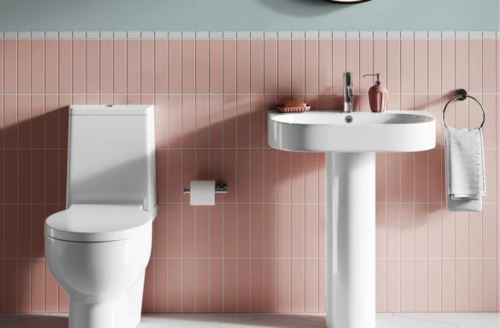 Britton Compact Bathroom Ceramics UK Trim Superdec